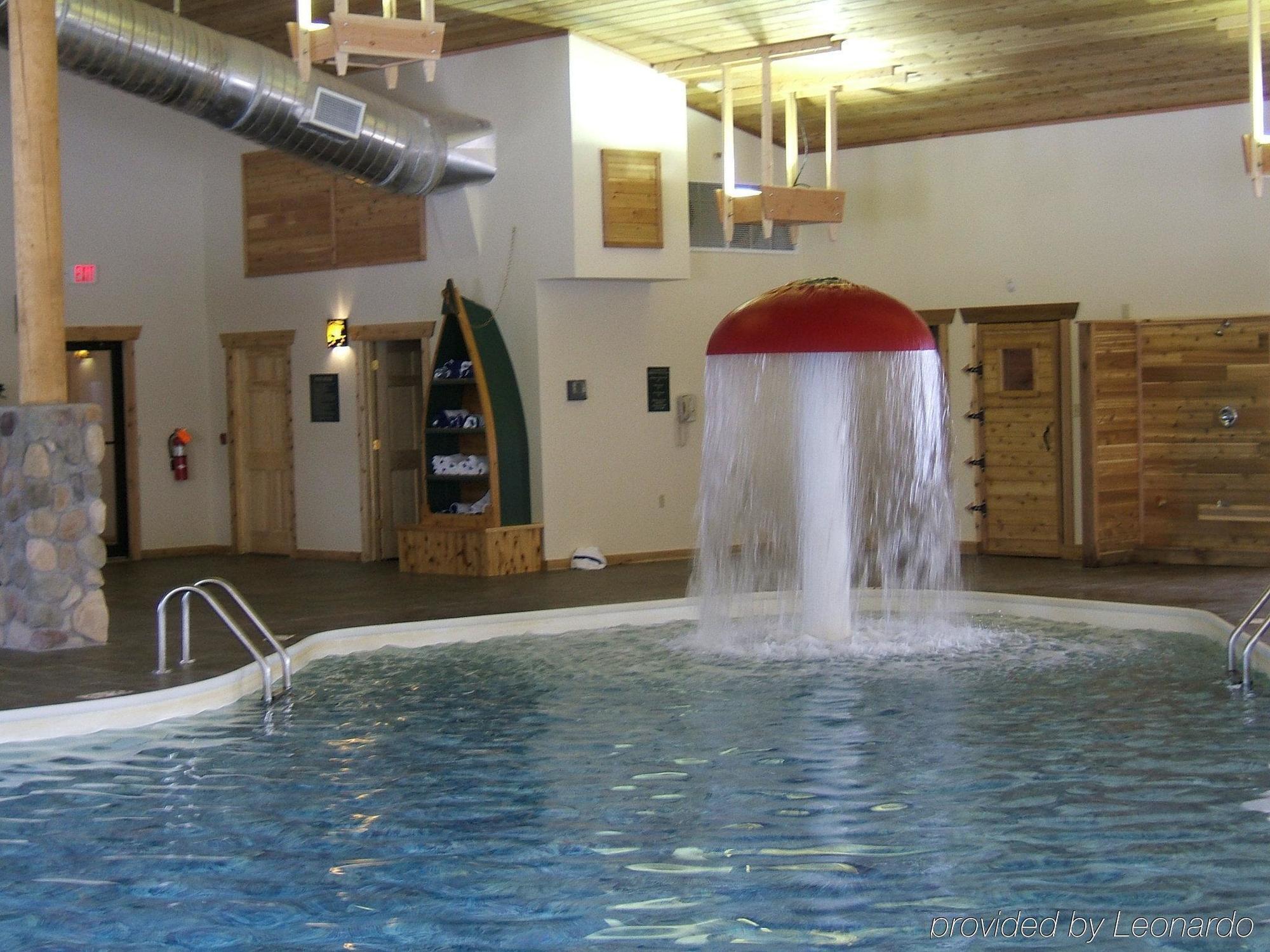 Holiday Inn Express Munising-Lakeview, An Ihg Hotel Exterior foto