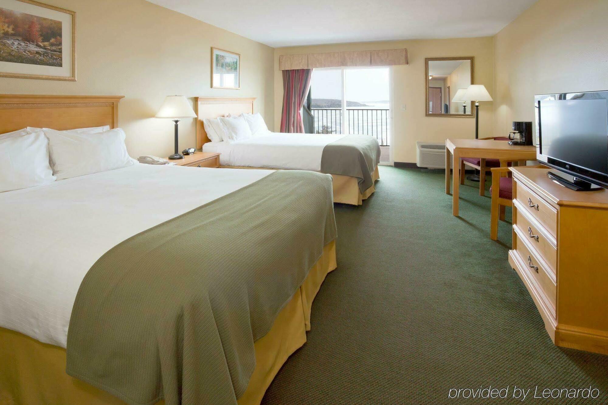 Holiday Inn Express Munising-Lakeview, An Ihg Hotel Habitación foto
